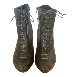 Velvet Angels Glossy Olive/Suede Lace-Up Booties, Size 7